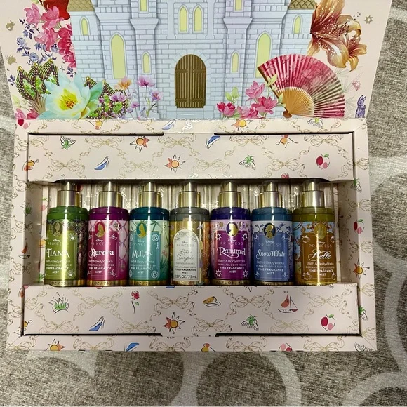 Bath & Body Works Disney Princess 7-piece Mini Fragrance mist set